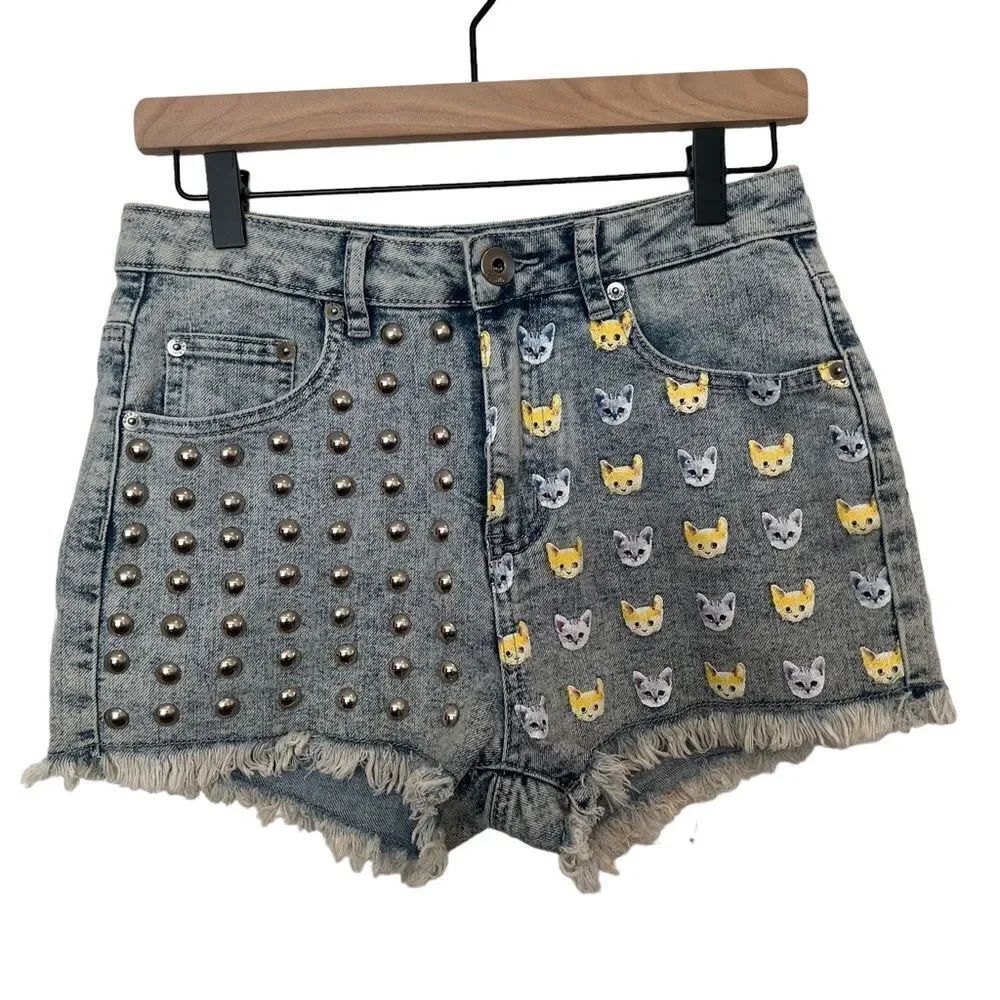 ChiQle Studded Cat Denim Cut Off Short Shorts size L